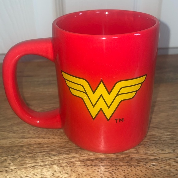 ❤️Wonder Woman Justice League DC Comics Mug, New in Box - Picture 6 of 9